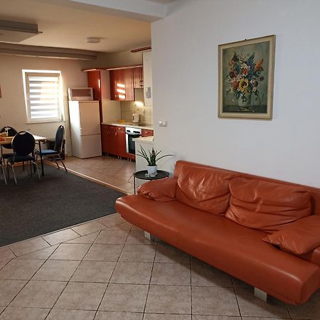 Royal Apartmani Bosanski Samac Dış mekan fotoğraf