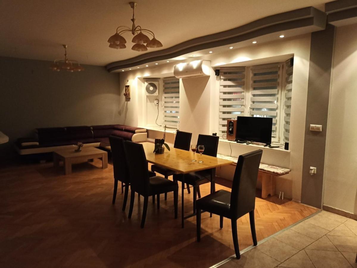 Royal Apartmani Bosanski Samac Dış mekan fotoğraf