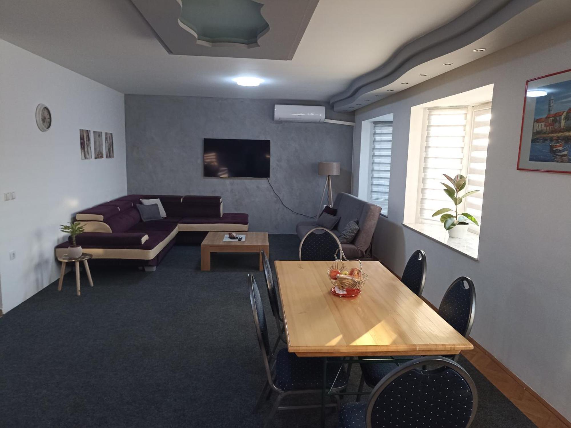 Royal Apartmani Bosanski Samac Dış mekan fotoğraf